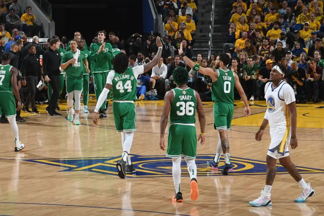 乐鱼体育app-今夜突围战来临；成都蓉城围绕欧联手感冰凉；底气十足；数据趋势出现新变化的简单介绍-乐鱼体育app